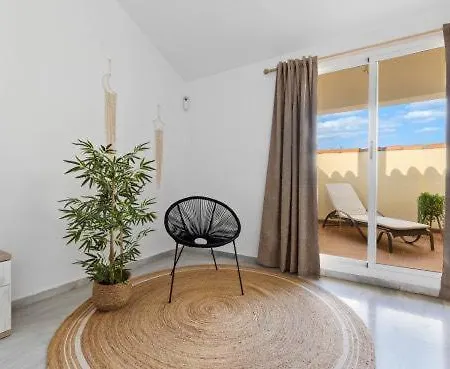 Mala Mia Seaviews Familiar Con Piscina, Parking Y Terraza En Fuengirola