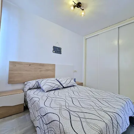 Mala Mia Seaviews Familiar Con Piscina, Parking Y Terraza En Фуенхірола