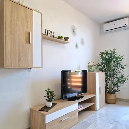 Mala Mia Seaviews Familiar Con Piscina, Parking Y Terraza En * Фуенхірола