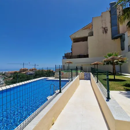 Mala Mia Seaviews Familiar Con Piscina, Parking Y Terraza En *