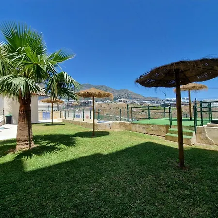 Mala Mia Seaviews Familiar Con Piscina, Parking Y Terraza En Апартаменти
