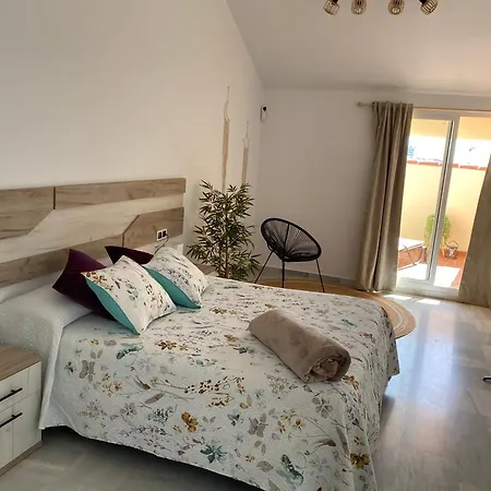 Mala Mia Seaviews Familiar Con Piscina, Parking Y Terraza En Apartment *
